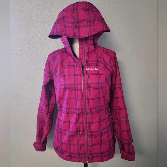 Columbia - Picture 1 of 7